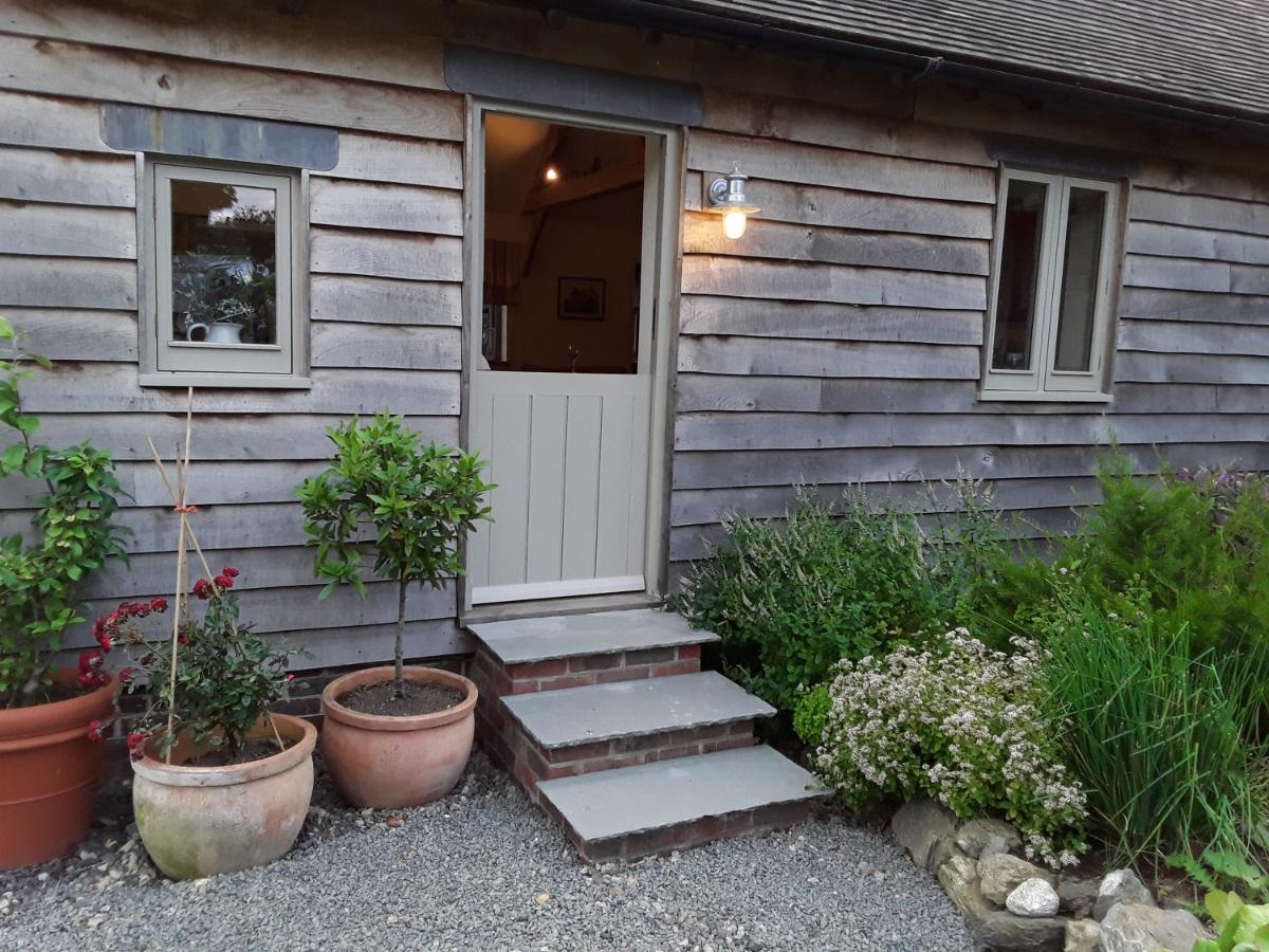 The Old Cowshed Villa Roundwood Exteriör bild